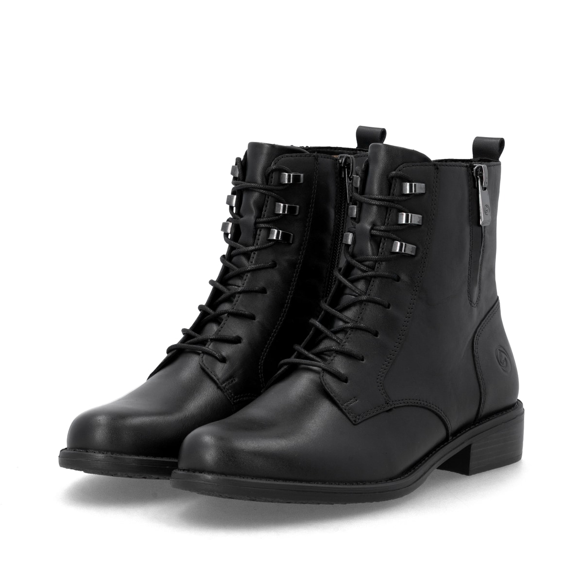 Schwarze remonte Damen Stiefeletten D0F82-00 mit einem Reißverschluss. Schuhpaar seitlich schräg.