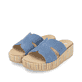 Blaue remonte Damen Pantoletten D1N55-14 mit Gummizug sowie weicher Einlegesohle. Schuhpaar seitlich schräg.