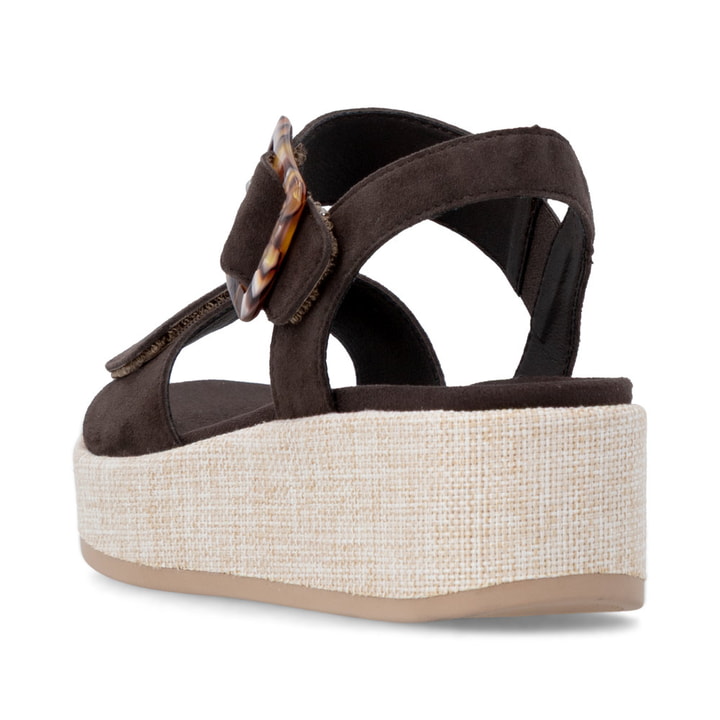 Dunkelbraune remonte Keilsandaletten D1N54-25 mit einem Klettverschluss. Schuh von hinten.