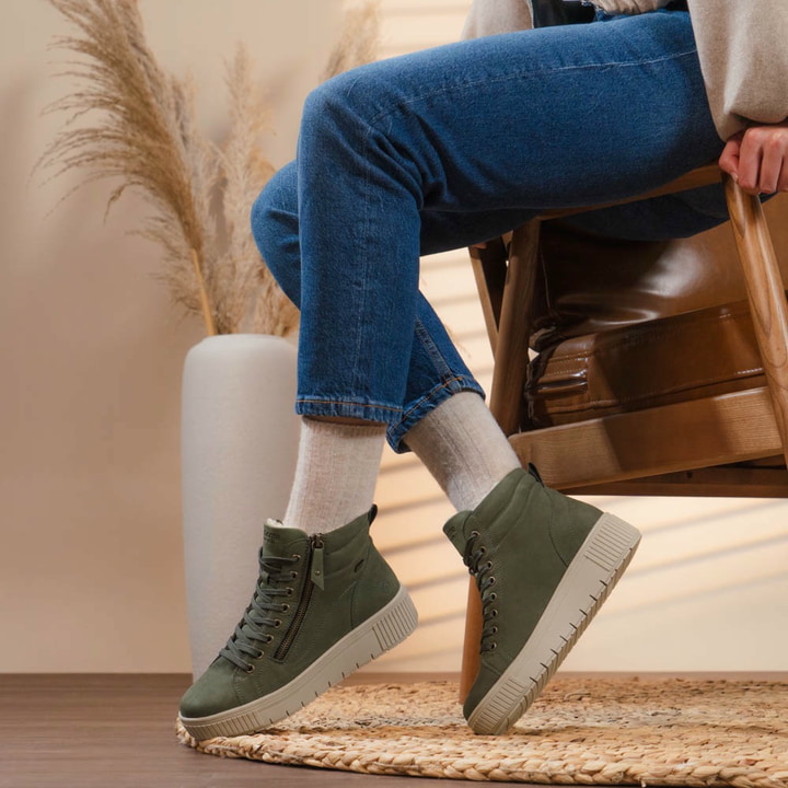 grüne remonte Kurzstiefel D3B71-54 getragen