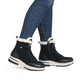 Schwarze remonte Damen Schnürstiefel D2B76-03 mit griffiger Glass-Fibre Sohle. Schuh am Fuß.