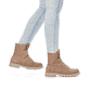 
Schwarze remonte Damen Kurzstiefel D8477-01 mit Reißverschluss sowie einer Profilsohle. Schuh seitlich schräg
