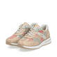 Bunte remonte Damen Sneaker D1G01-90 mit Schnürung sowie bunter Marmorierung. Schuhpaar seitlich schräg.