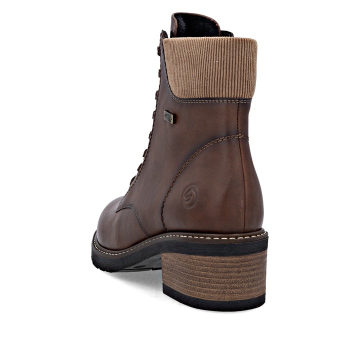 Bottines remonte marron pour femme D1A70-24 avec membrane remonteTEX. Chaussure vue de dessus.