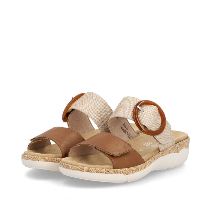 Mules remonte métalliques pour femme R6858-90 avec boucle tendance. Chaussures inclinées sur le côté.