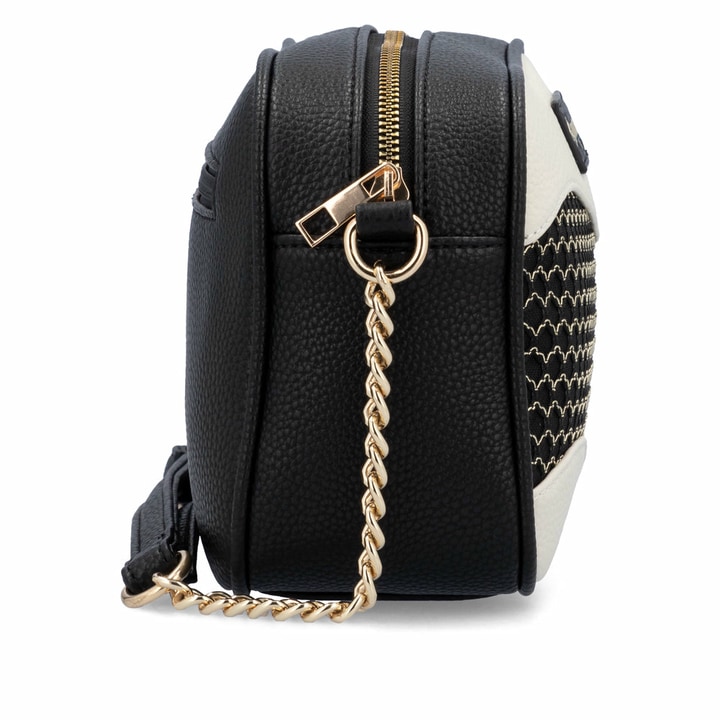 remonte Damen Handtasche Q0627-00 in Glanzschwarz aus Kunstleder mit Überschlag und Reißverschluss. Handtasche getragen.