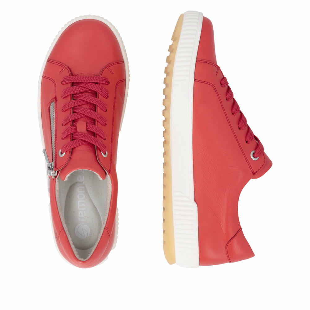 Chaussures à lacets remonte rouges pour femme D0700-33. Chaussure vue de dessus, couchée.