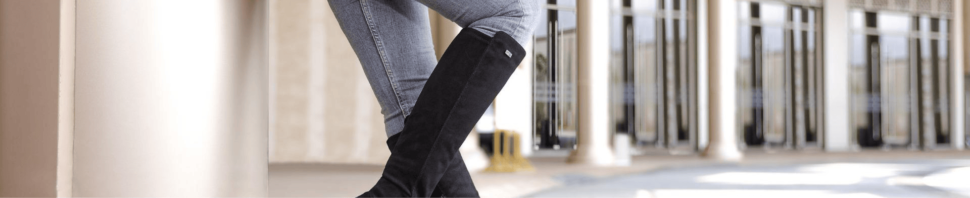 Boots with vario shank.