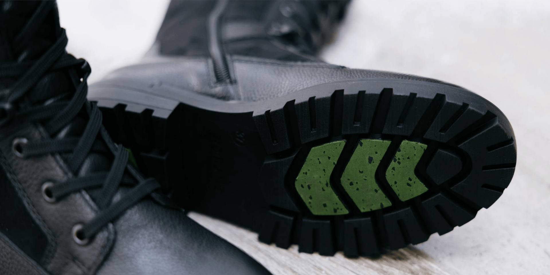 Detail von Glass Fiber Sohle des remonte Stiefels D0B76-01.