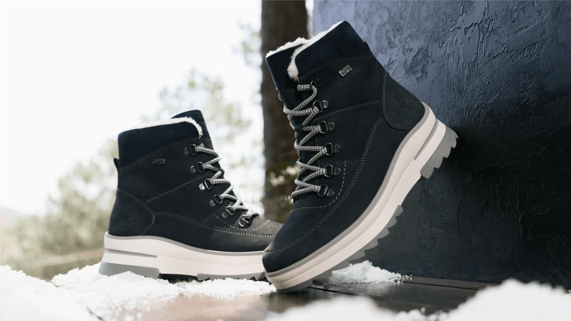 remonte Winterboots with Thermo-Foil Core feature.