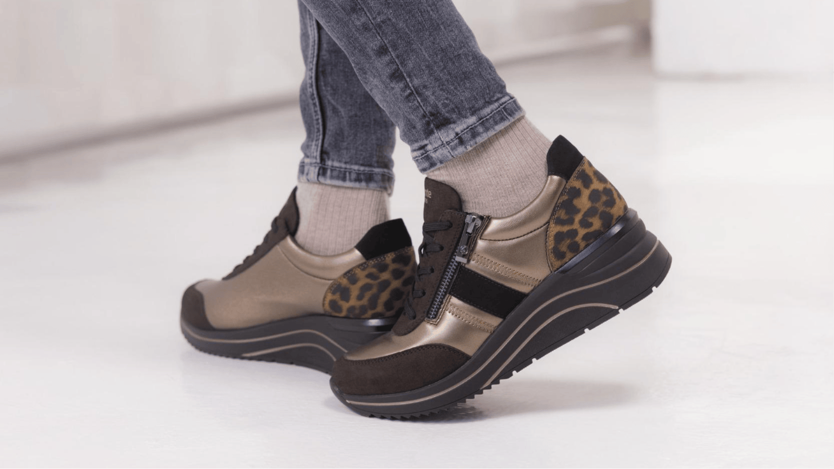 remonte Sneaker mit Animal Print d0t09-91.