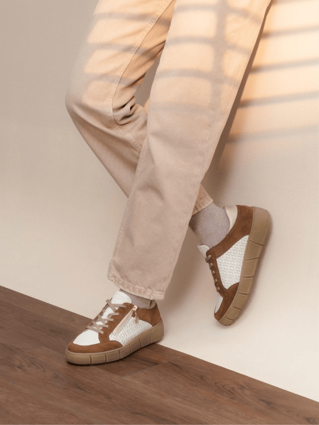 Sneaker d1t00-60 mit Reißverschluss von remonte.