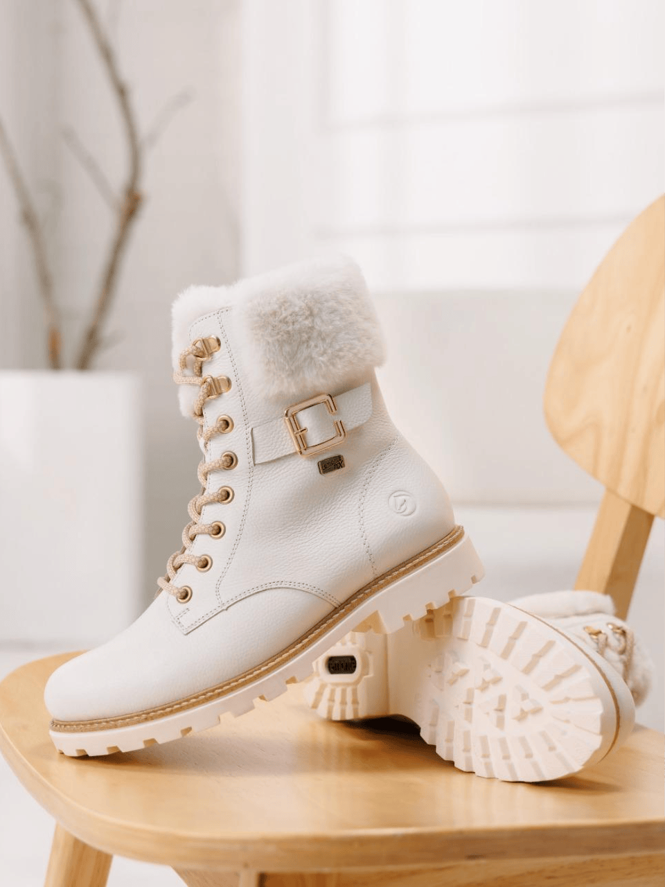 Bottes à lacets d8481-80 d\'hiver.