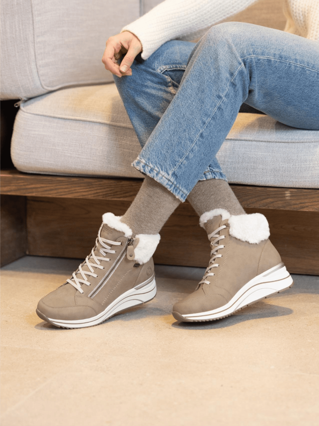 Remonte bottes à lacets d0t77-20.